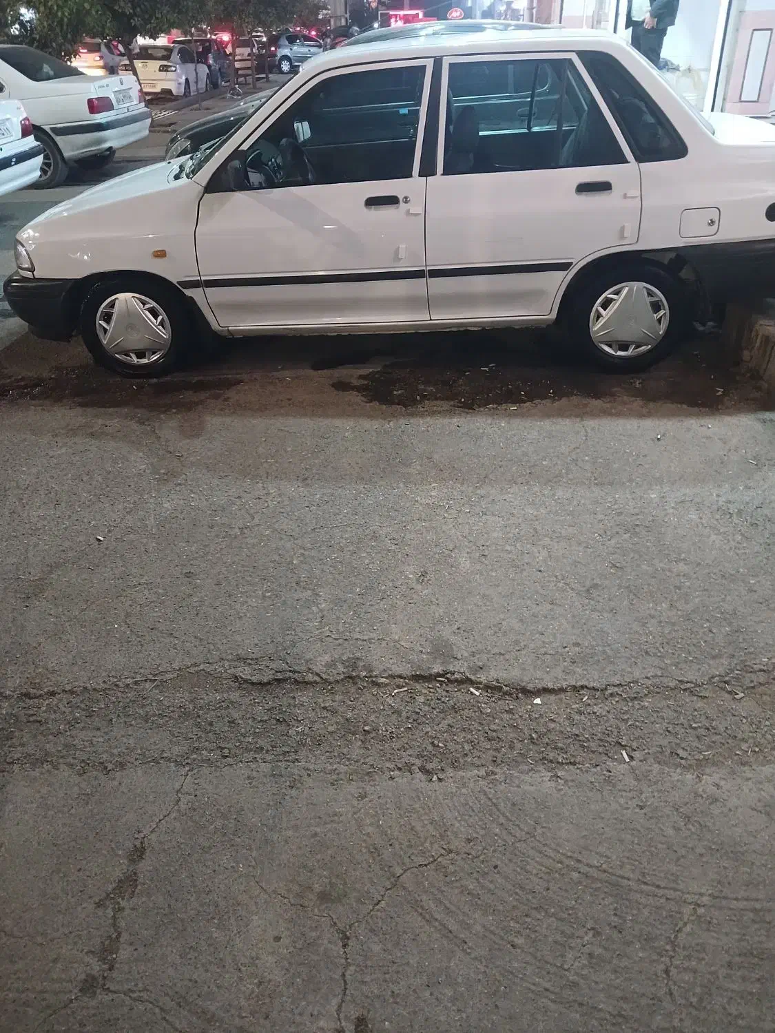 پراید مدل ۹۲ دولکه رنگ .شاسی جوش|خودرو سواری و وانت|ساری, |دیوار