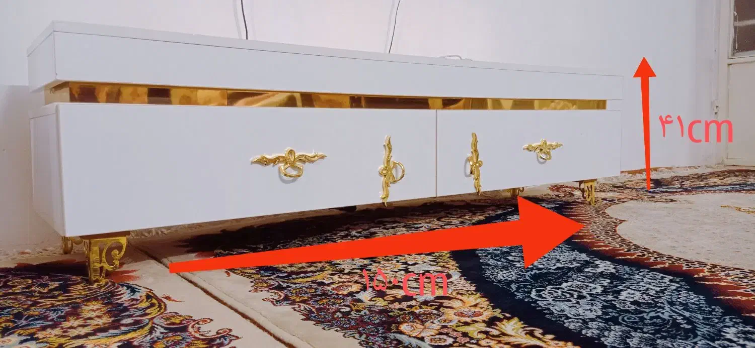 میزتلوزیون سفیدطلایی بسیارزیبا|میز تلویزیون|قم, شاد قلی|دیوار