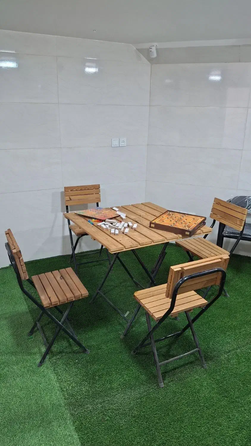 میز و صندلی تاشو|میز و صندلی غذاخوری|آران و بیدگل, |دیوار