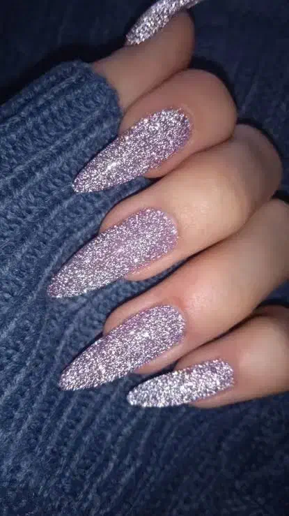 کاشت ناخن|خدمات آرایشگری و زیبایی|کهنوج, |دیوار