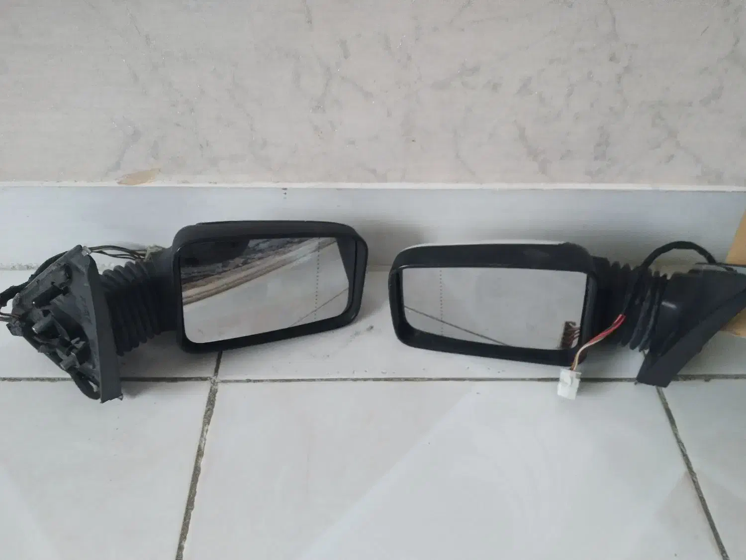 آینه پژو پارس برقی|قطعات یدکی و لوازم جانبی|اسلامشهر, شهرک واوان|دیوار