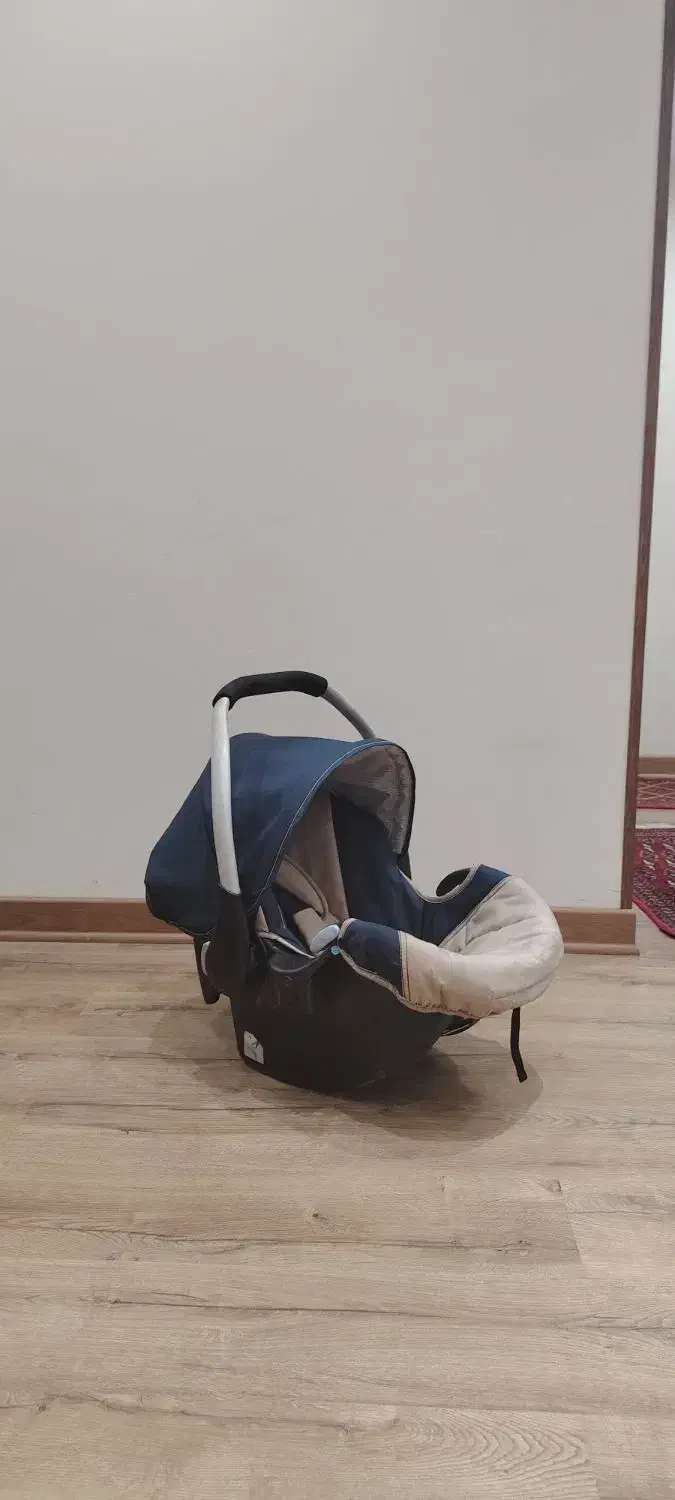 ست کالسکه فرانسوی اصل  قیمت مناسب|کالسکه و لوازم جانبی|شیراز, قدوسی شرقی|دیوار