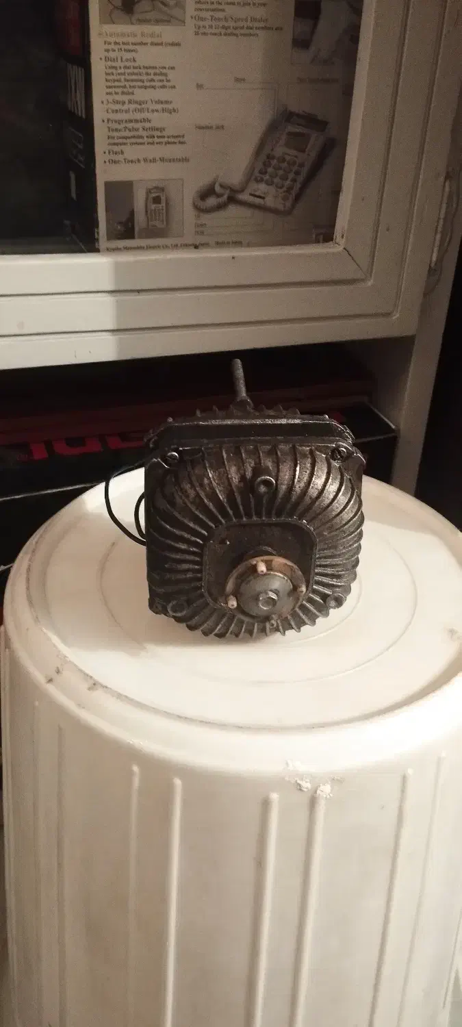 فن هواکش اشپزخانه|پنکه و تصفیهکنندهٔ هوا|تهران, آسمان|دیوار