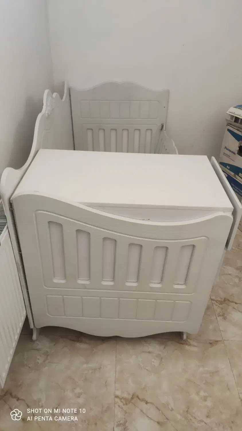 تخت نوزاد نوجوان|تخت و صندلی بچه|پاکدشت, حصار امیر|دیوار