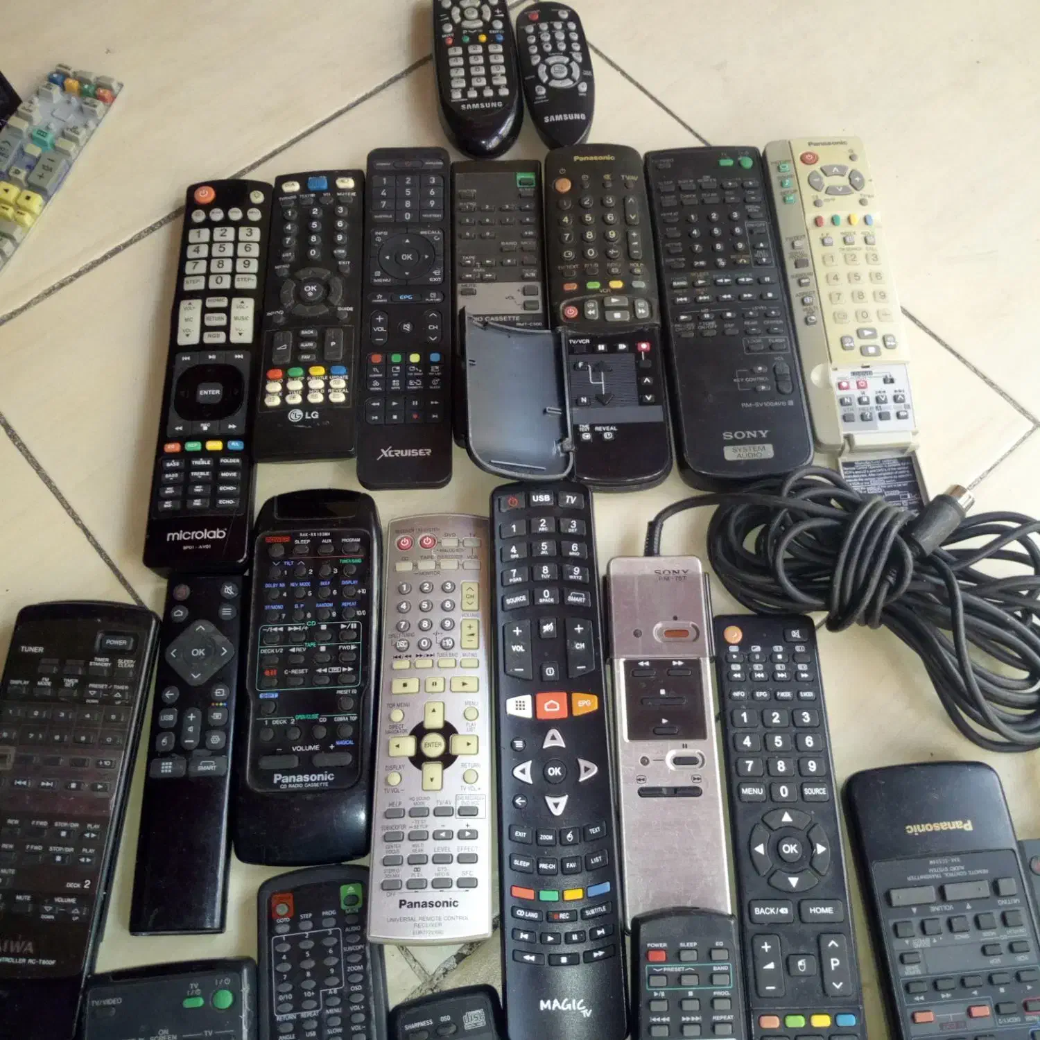 کنترل صوتی و تصویری|تلویزیون و پروژکتور|کرج, گلشهر|دیوار