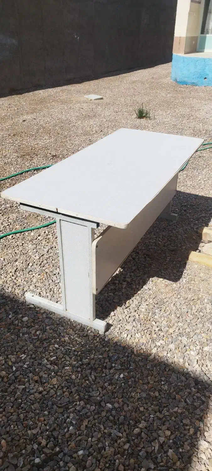 میز|میز تحریر و کامپیوتر|جرقویه, |دیوار