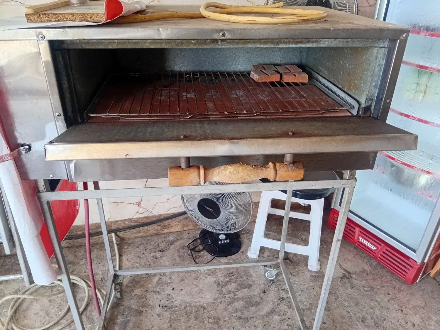 فر پیتزا و نان|اجاق گاز و لوازم برقی پختوپز|رشت, فرودگاه سردار جنگل رشت|دیوار