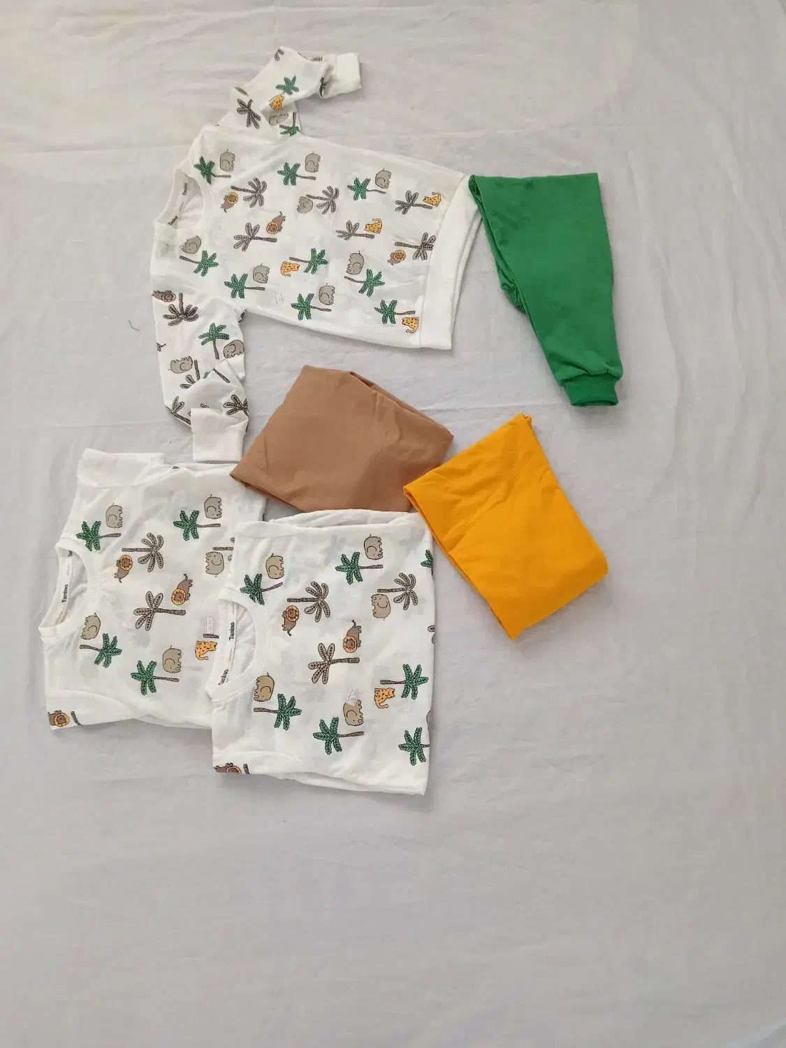 به علت جبه علت جمع کردن مغازه|لباس|جلگه رخ, |دیوار