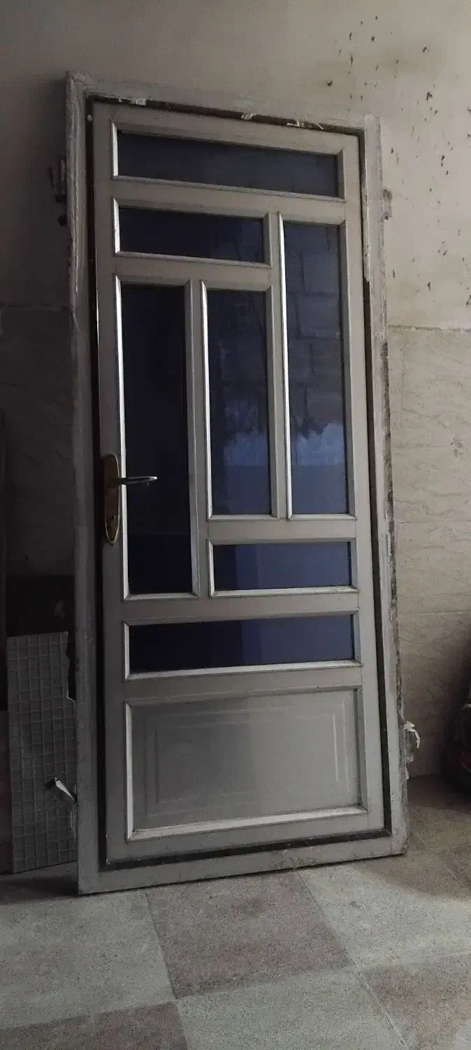 درب آلمینیوم|مصالح و تجهیزات ساختمان|علی‌آباد کتول, |دیوار