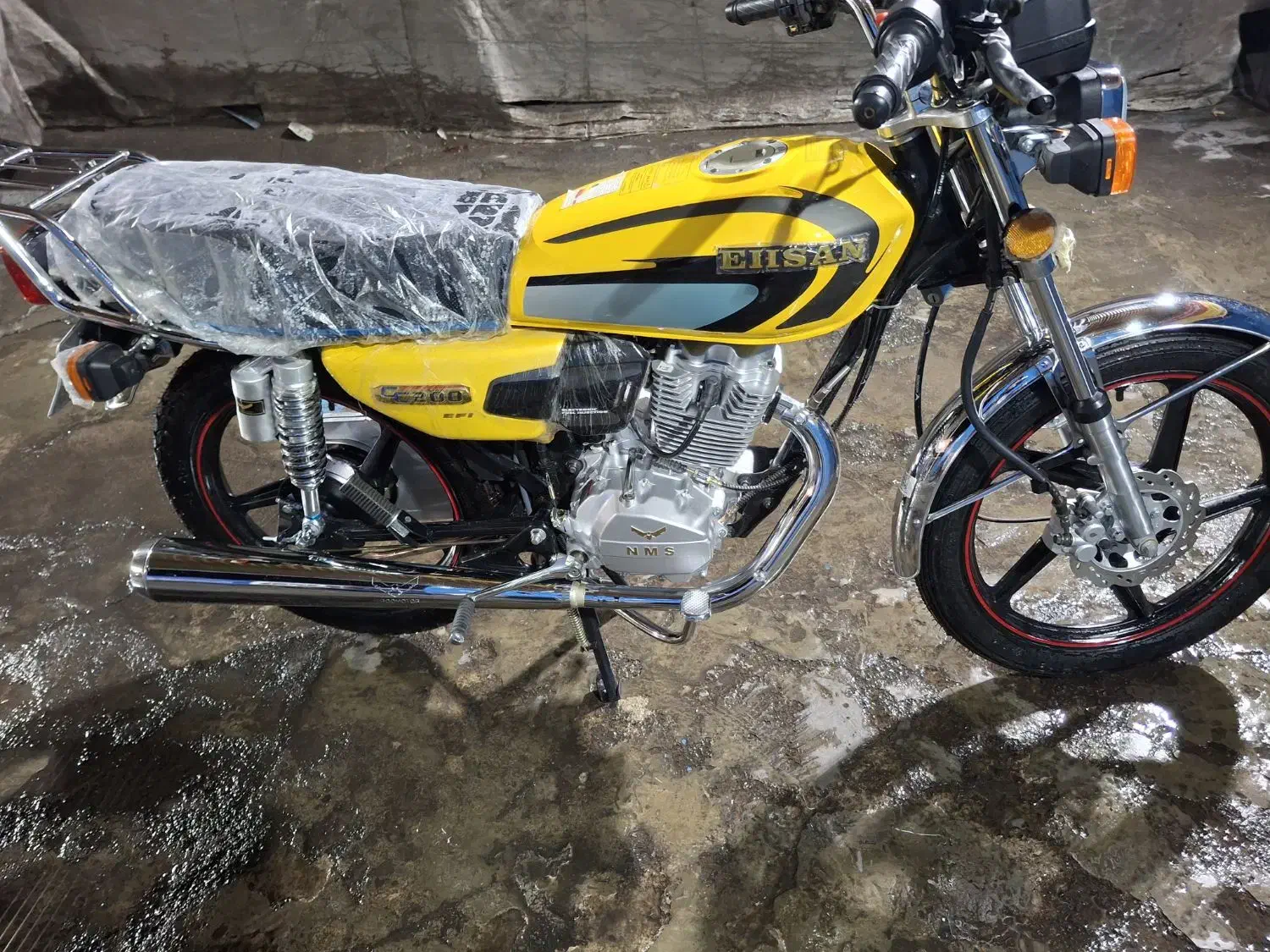 احسان ۲۰۰ صفر کیلومتر ۴۰۳نقدشرایط|موتورسیکلت|بیرجند, |دیوار