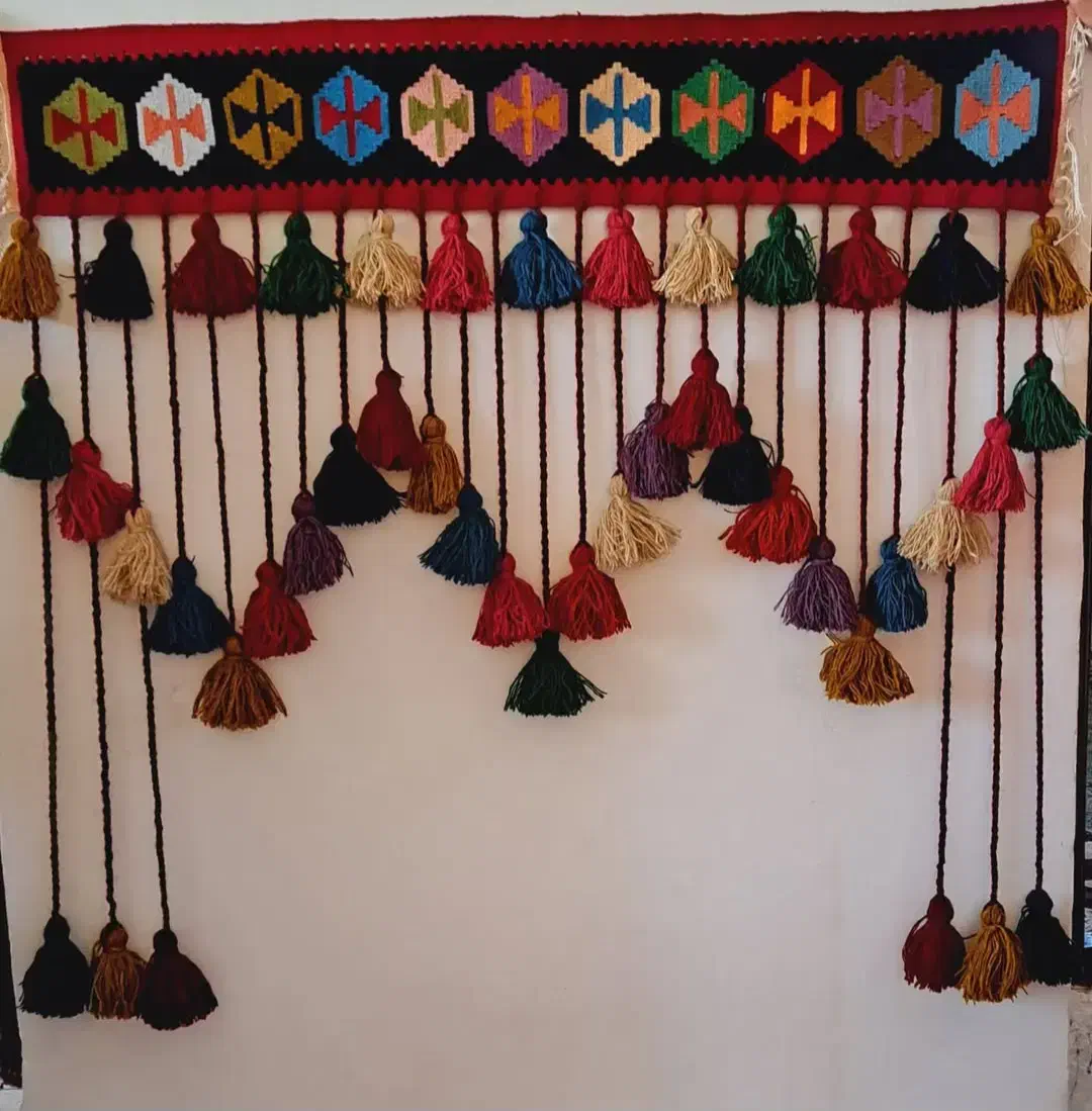 پرده دستباف سنتی|پرده، رانر، رومیزی|اسحاق آباد, |دیوار