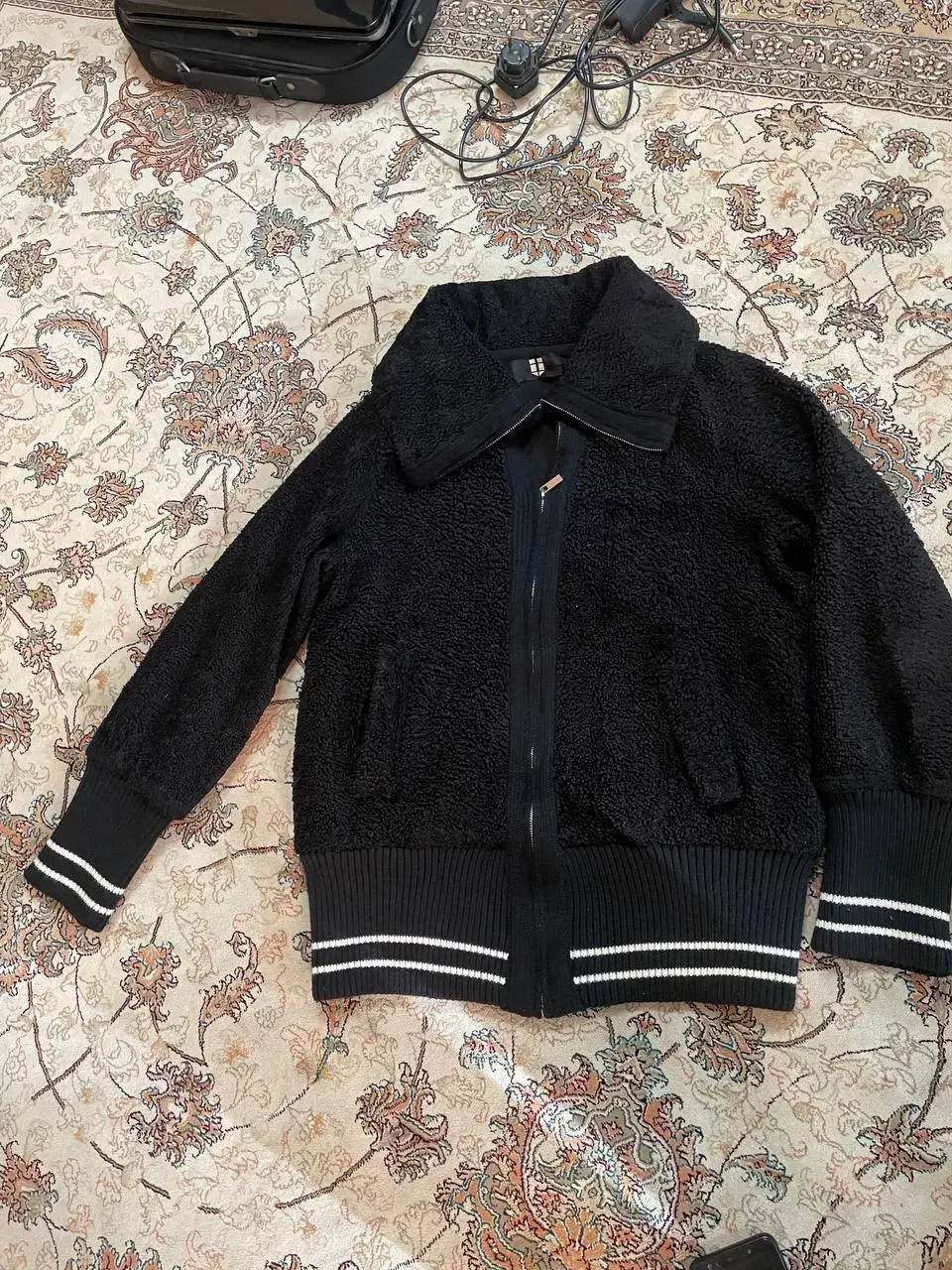 بامبر تدی|لباس|اسلامشهر, شهرک توحید|دیوار