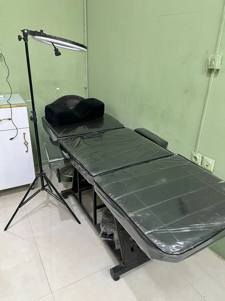 فروش لوازم آرایشگاه زیر قیمت|آرایشگاه و سالن‌های زیبایی|نیشابور, دارایی|دیوار