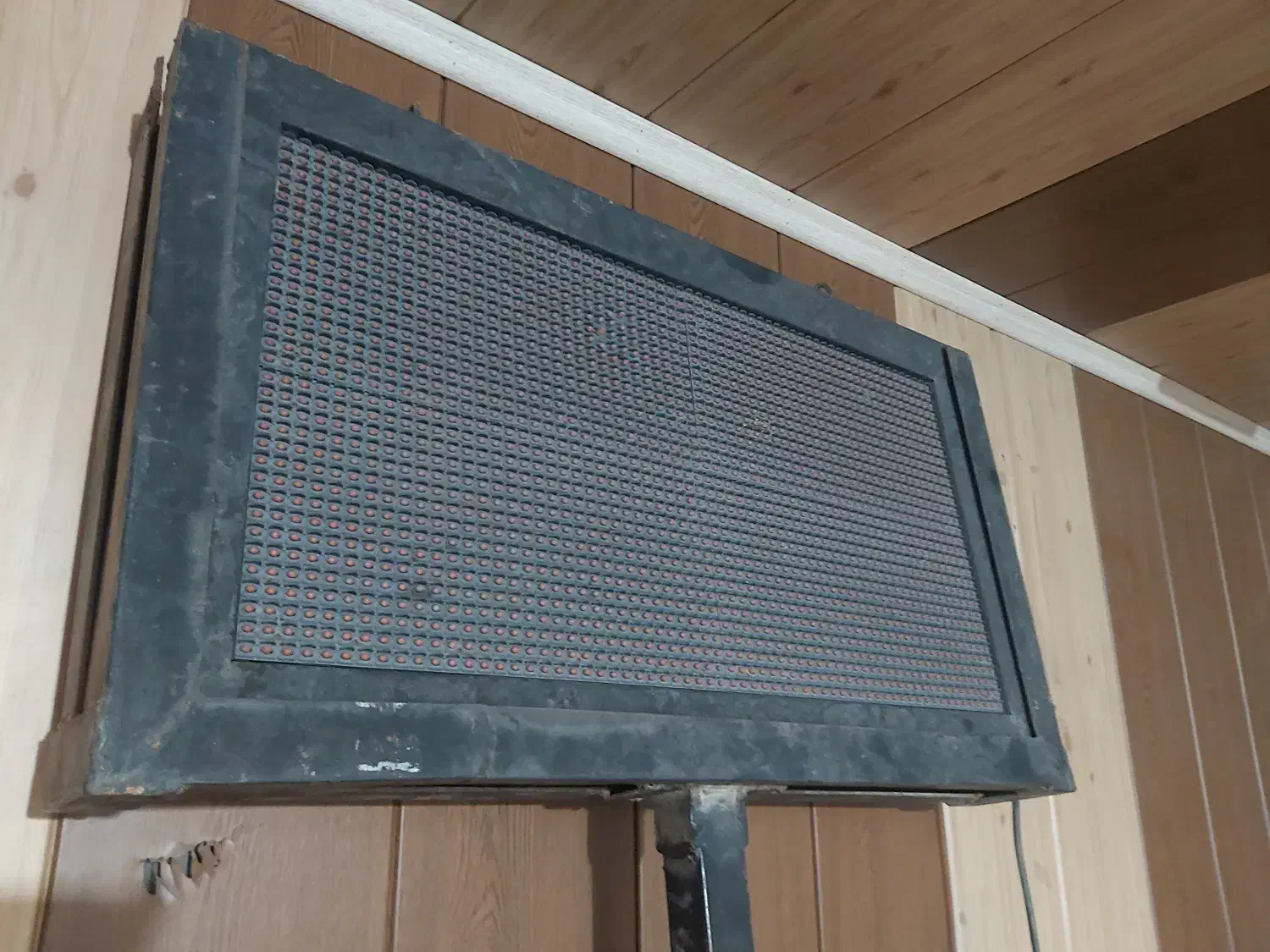 تابلو نئون|فروشگاه و مغازه|پرند, فاز ۲|دیوار