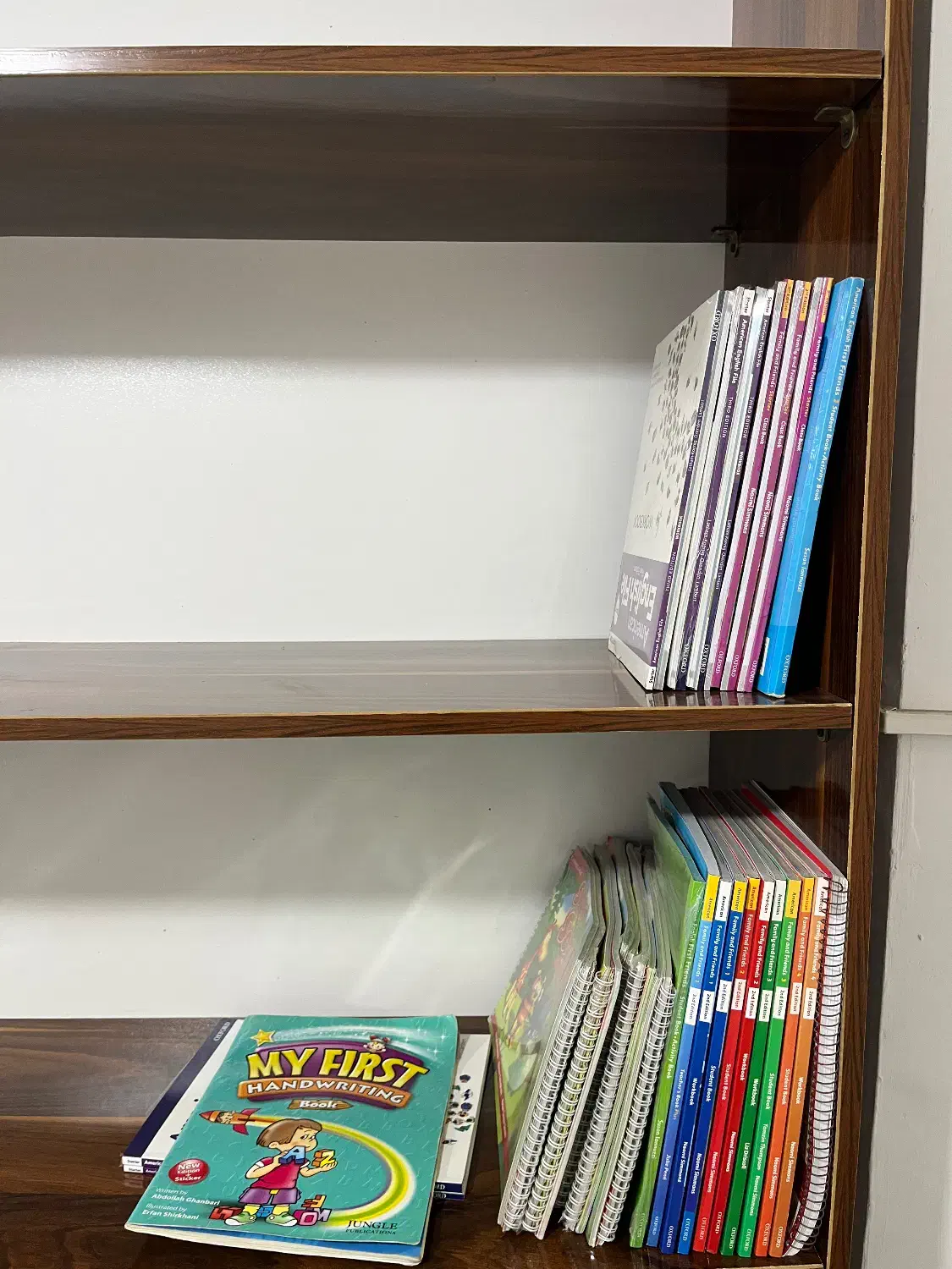 کمد بایگانی|مبلمان اداری|کوچصفهان, |دیوار