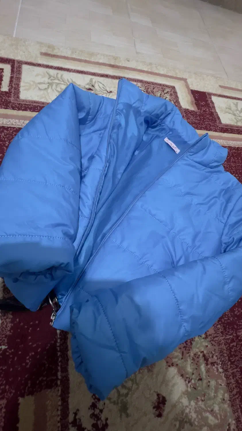 کاپشن کوتاه|لباس|رشت, جهاد|دیوار