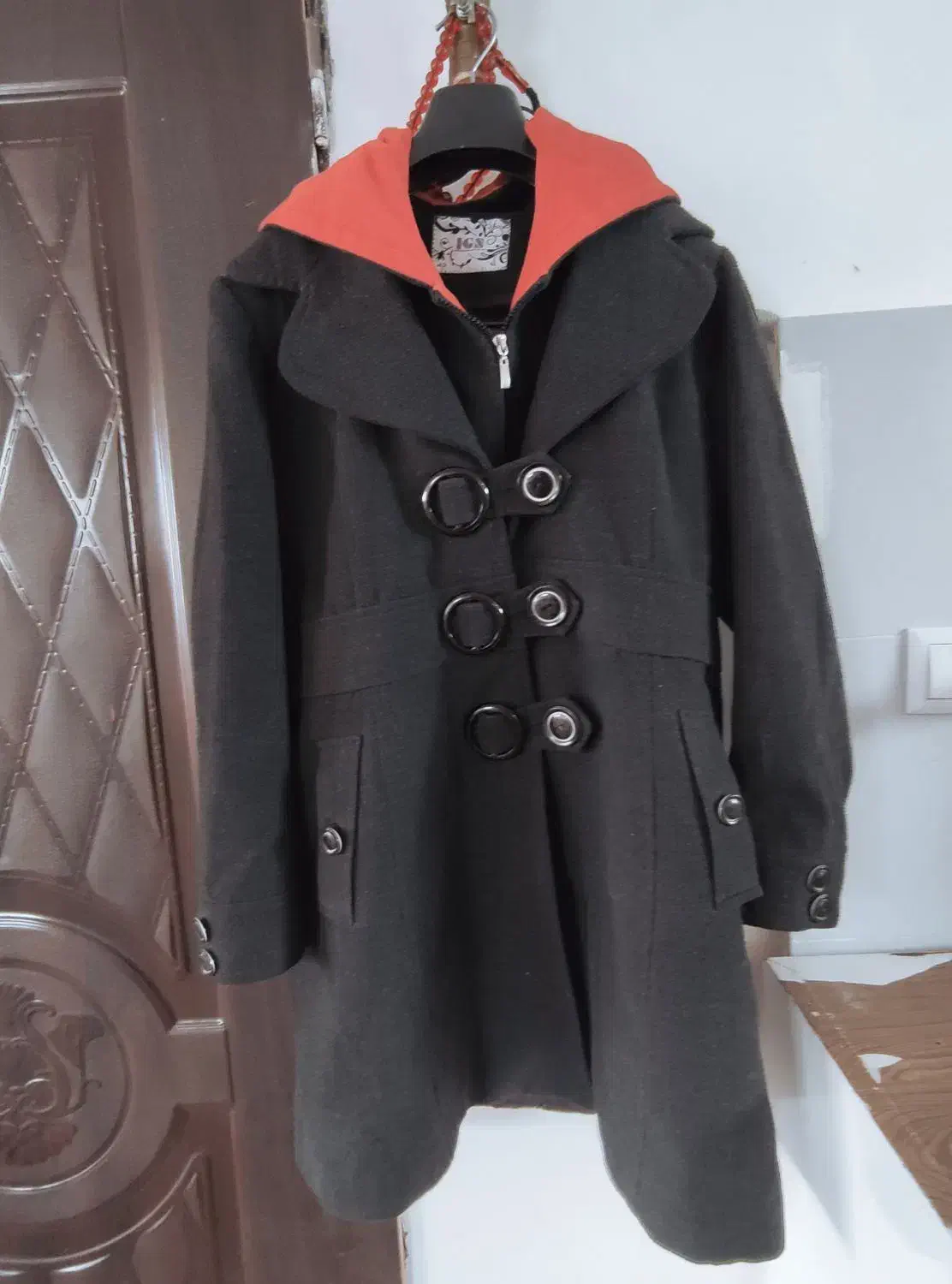 پالتو و مانتو|لباس|مراغه, |دیوار