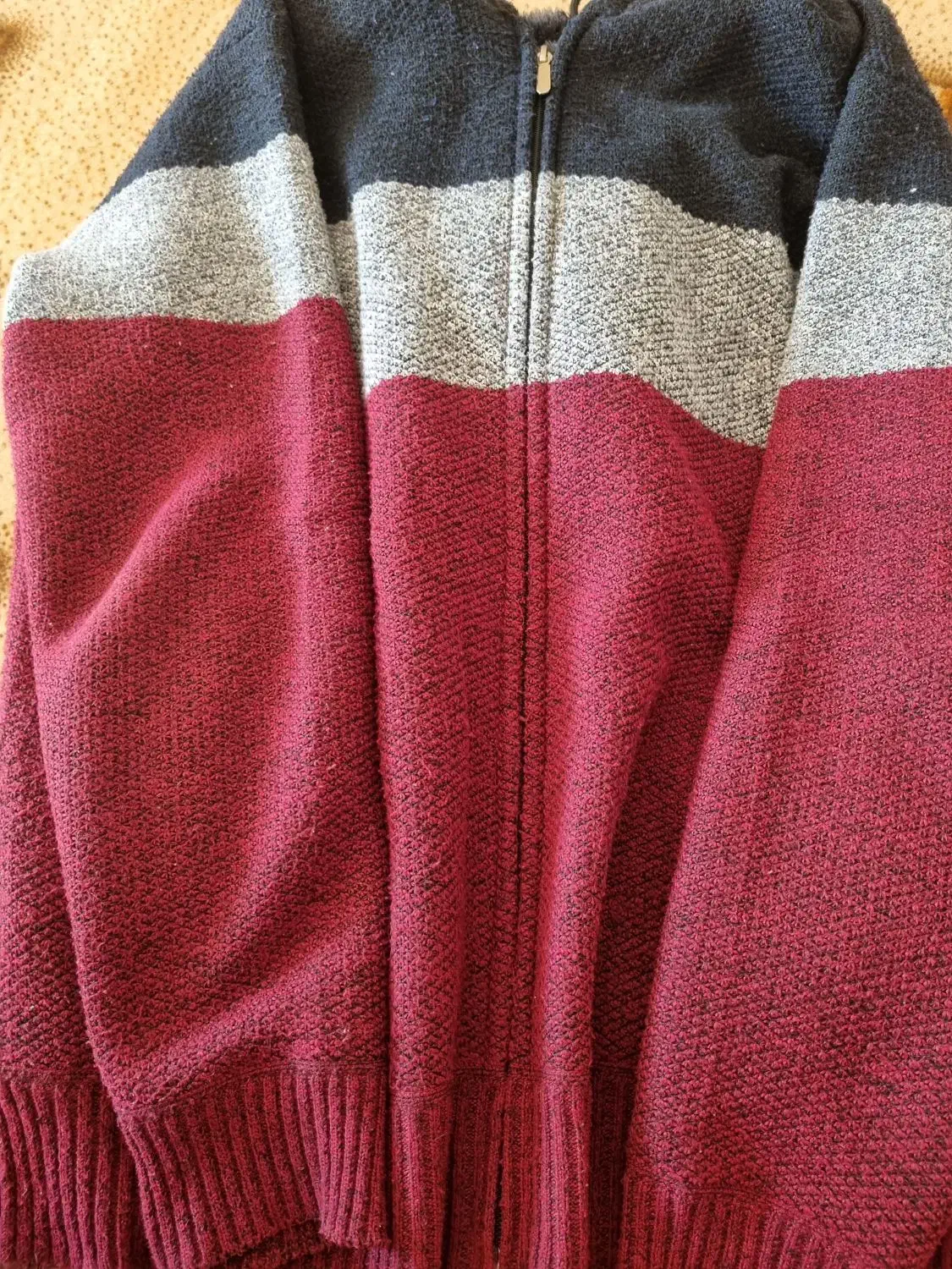 سوشرت|لباس|زنجان, |دیوار