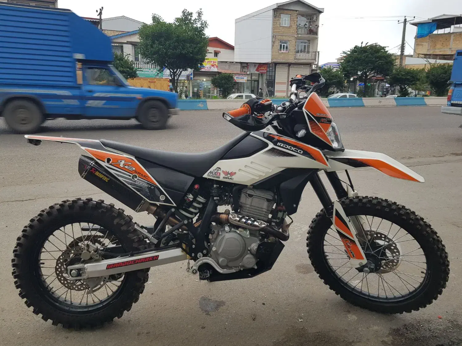 موتور سیکلت x2|موتورسیکلت|چوبر, |دیوار