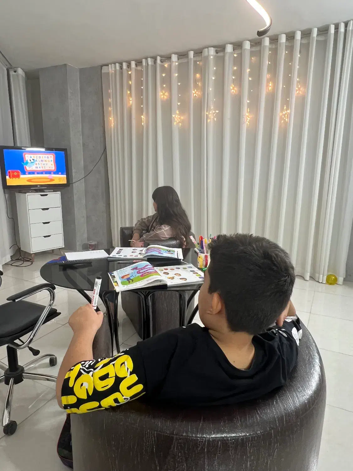 آموزش تخصصی زبان انگلیسی به روش مدرن|خدمات آموزشی|شاهین‌شهر, فردوسی|دیوار