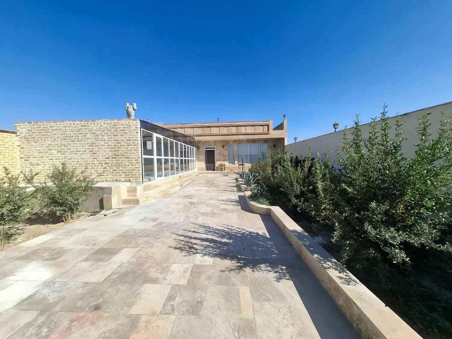 ویلا استخردارسرپوشیده و سوئیت اجاره روزانه ماهدشت|اجارهٔ کوتاه‌مدت ویلا و باغ|ماهدشت, |دیوار