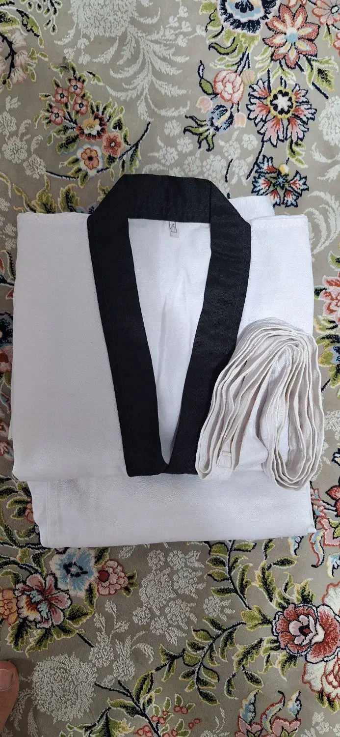 لباس کاراته|لباس|قروه, |دیوار