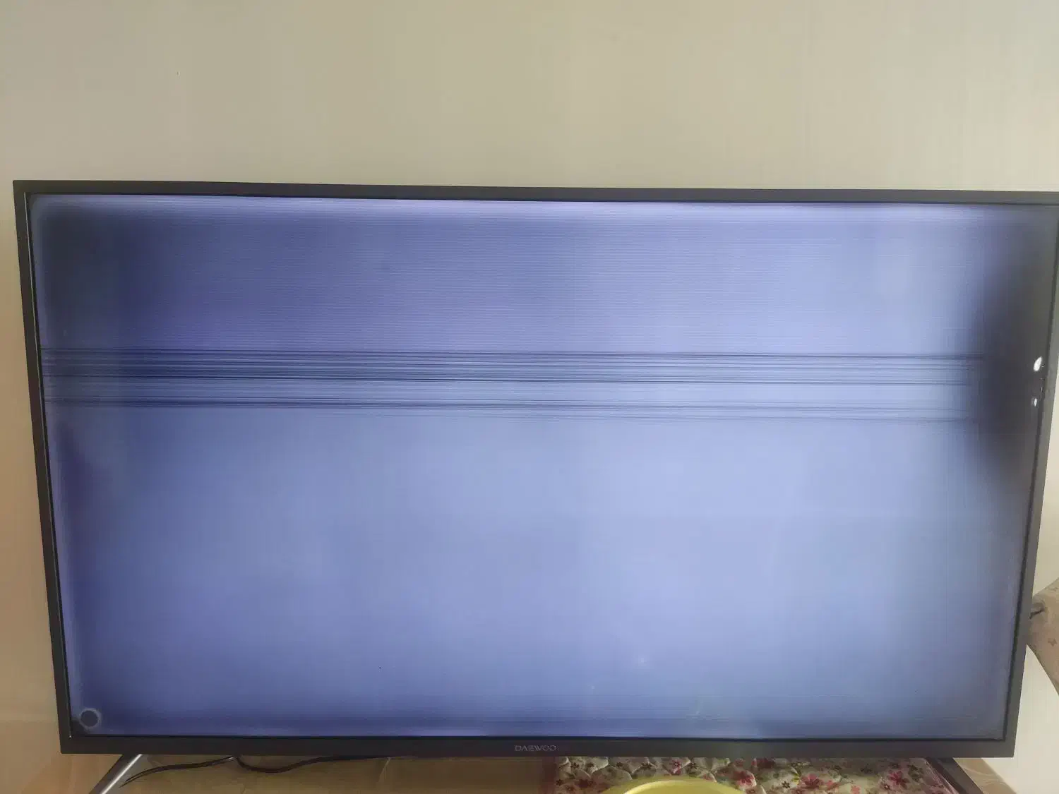 تلویزیون پنل سوخته|تلویزیون و پروژکتور|رشت, کوی حسینی|دیوار