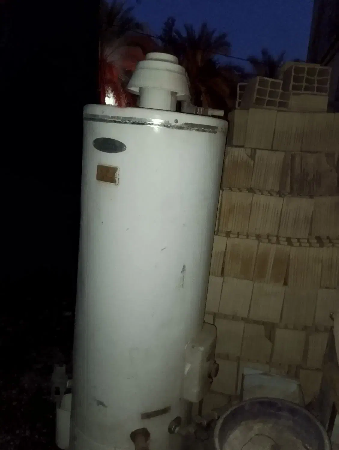 آبگرمکن مخزنی 100 لیتری جنرال گازی برقی|آبگرمکن، پکیج، شوفاژ|بم, |دیوار