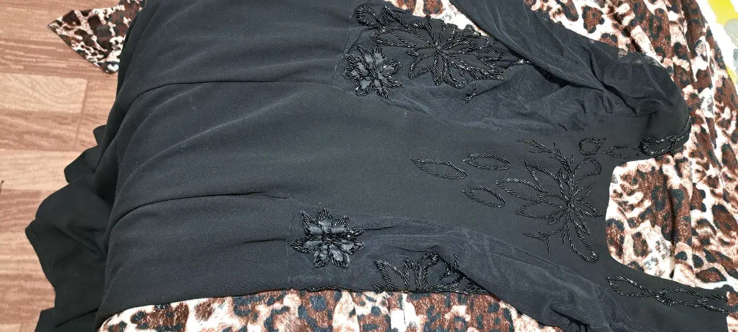 پیرهن مجلسی|لباس|نقده, |دیوار