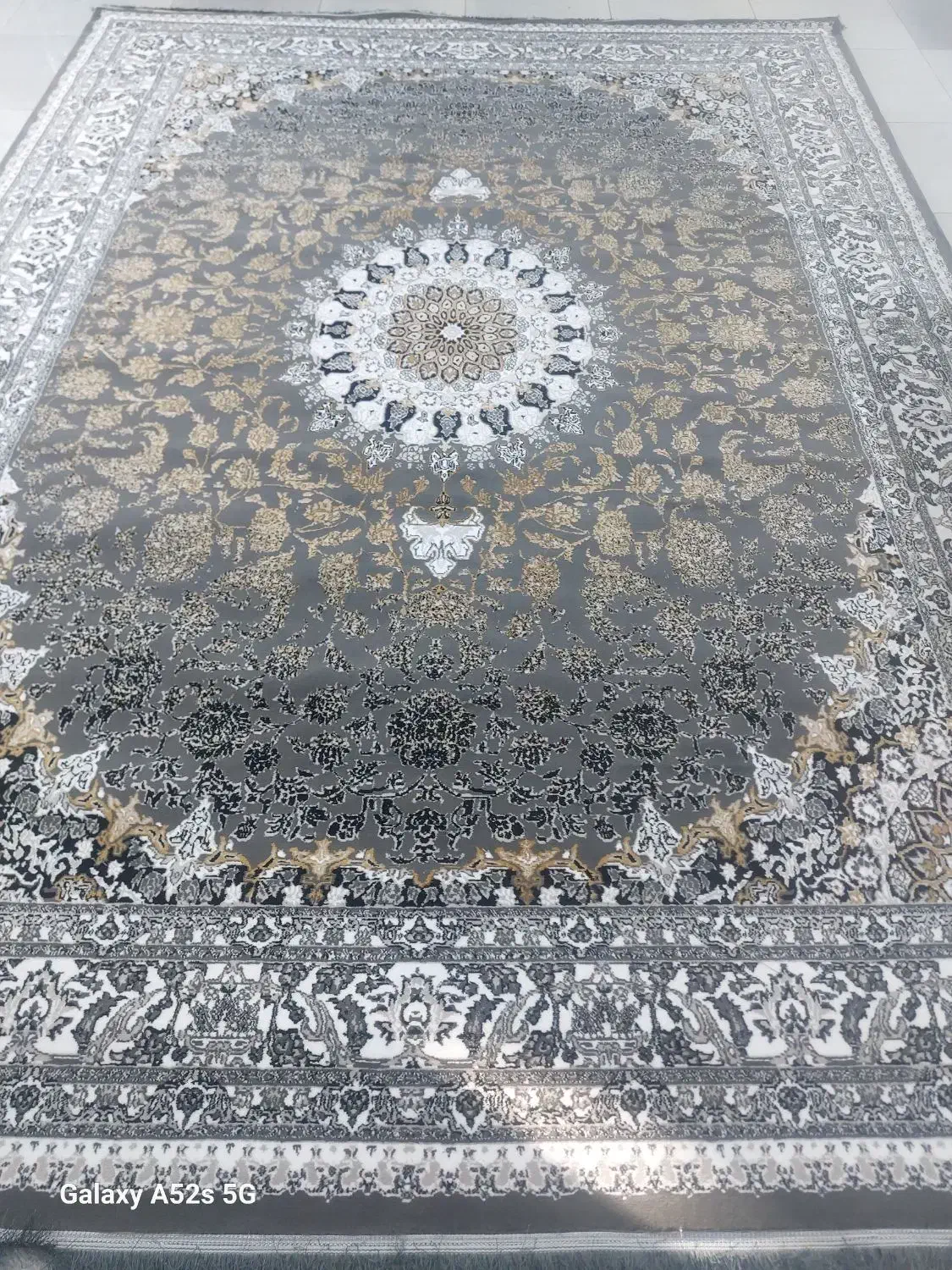 نگین اشراق هلال سنگین وزن|فرش|مشهد, توس (بلوار توس)|دیوار