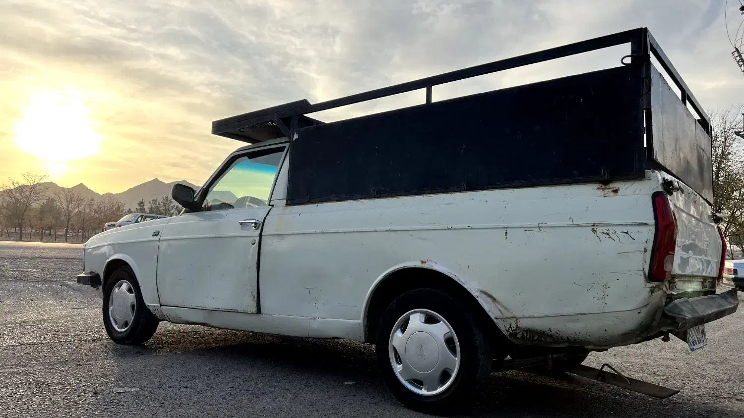 پیکان وانت مدل 83 فروشی|خودرو سواری و وانت|مشهد, ایوان|دیوار