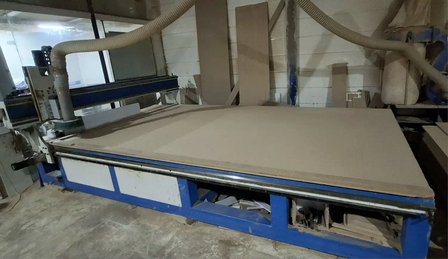 سی ان سی تخت|ماشینآلات صنعتی|قم, کوه سفید|دیوار