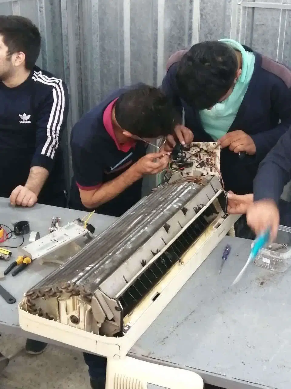 متخصص یخچال شوید آموزش تعمیر یخچال خانگی و تجاری|خدمات آموزشی|شیراز, ملاصدرا|دیوار