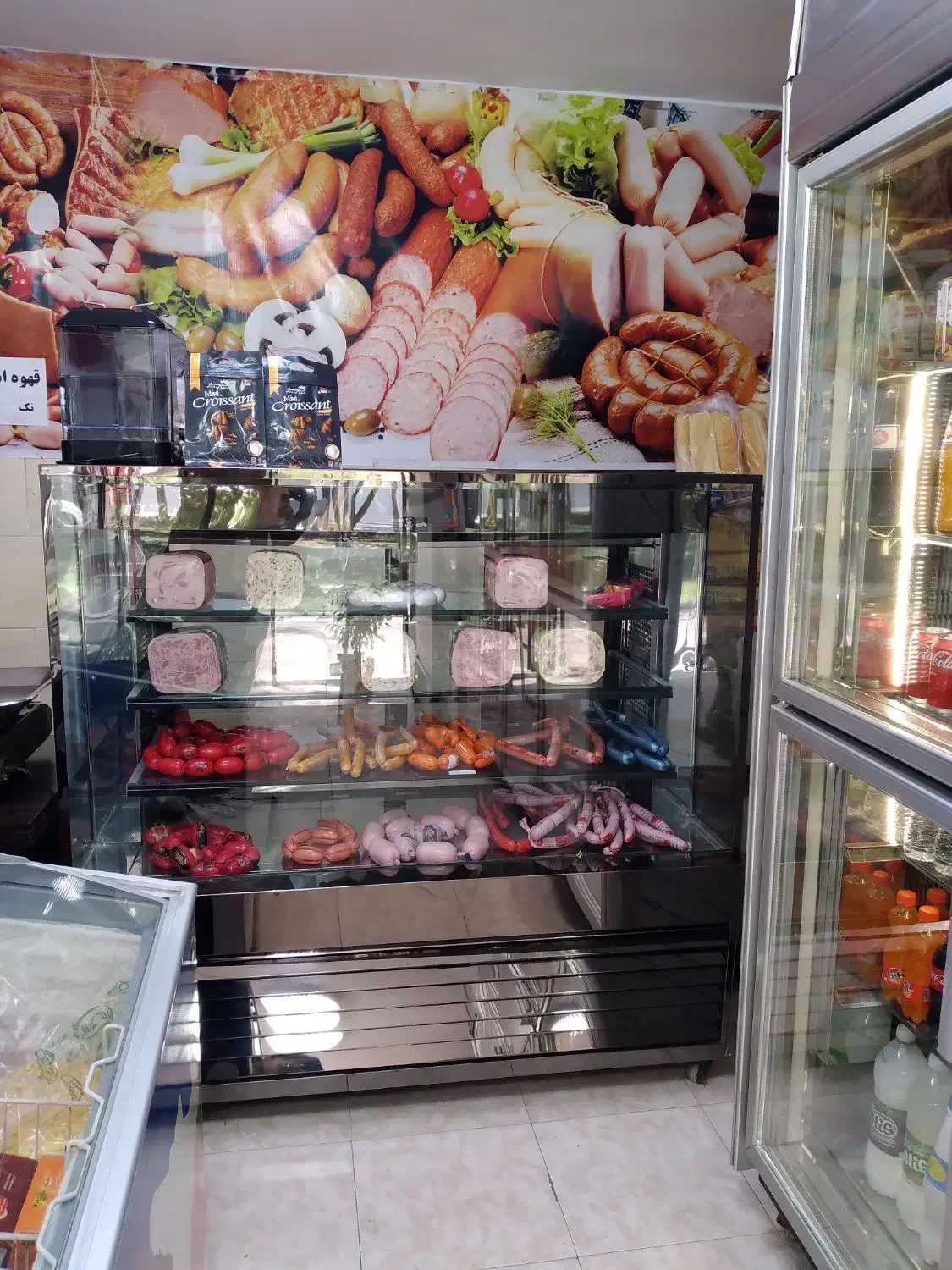 فروش فوری یخچال و وسایل پروتئینی|فروشگاه و مغازه|قرچک, شهرک طلائیه|دیوار