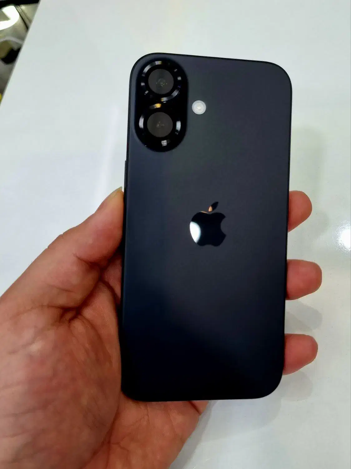 ایفون 16 نرمال|موبایل|مشهد, امیر|دیوار