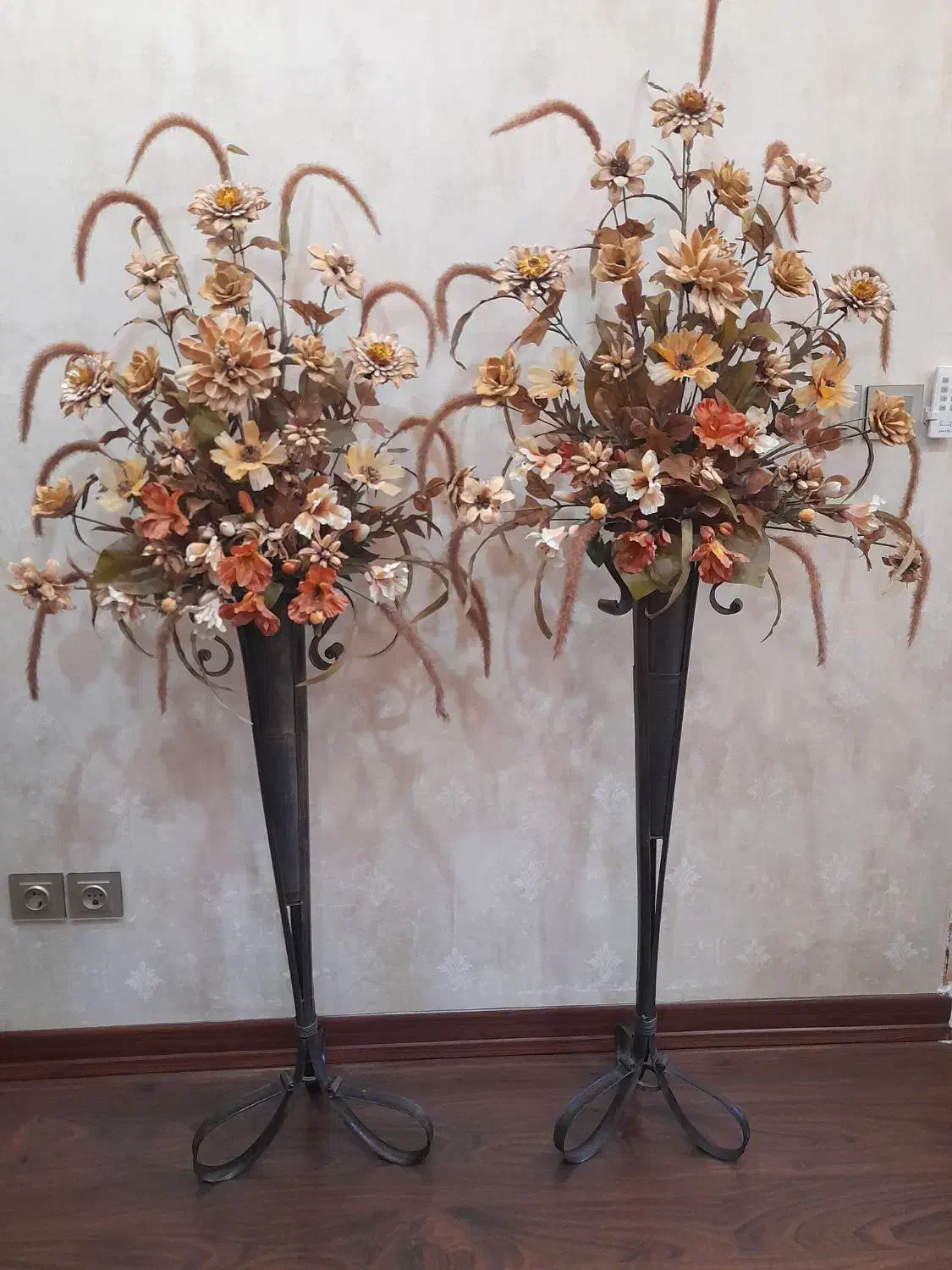 دسته گل|گل مصنوعی|کرج, مهرویلا جنوبی|دیوار