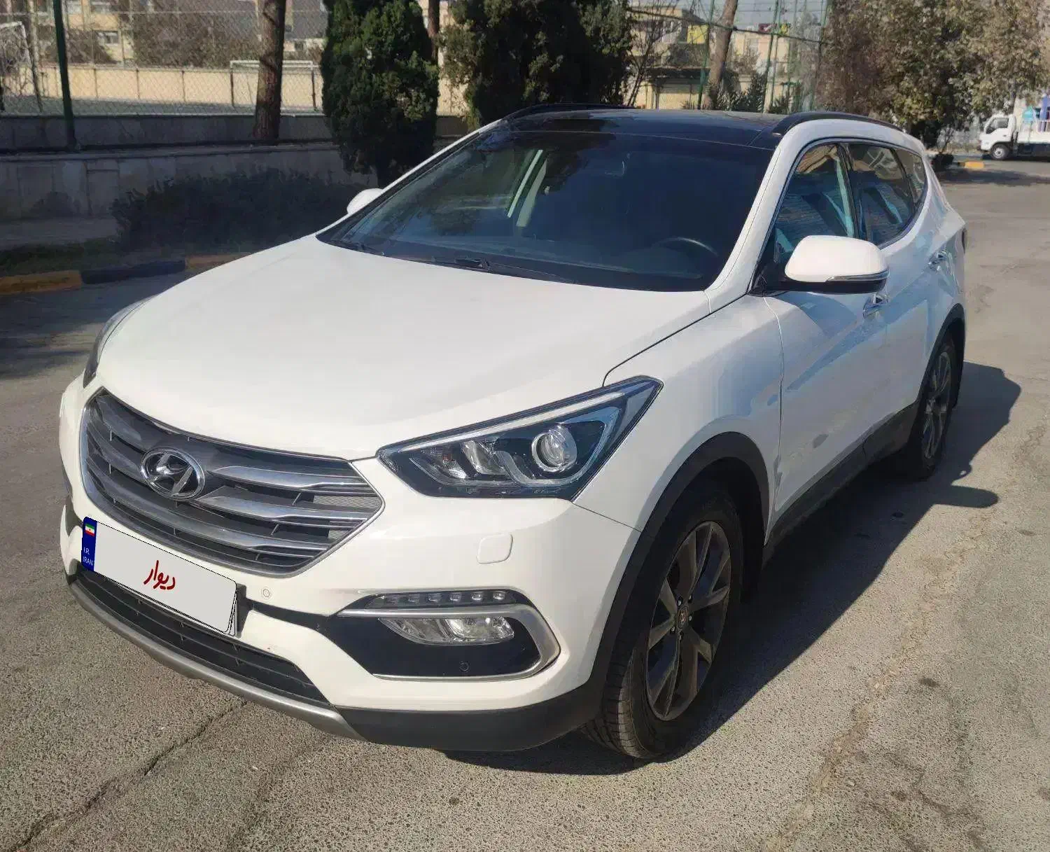 سانتافه 2017 مشابه صفر|خودرو سواری و وانت|اصفهان, باغ زرشک|دیوار