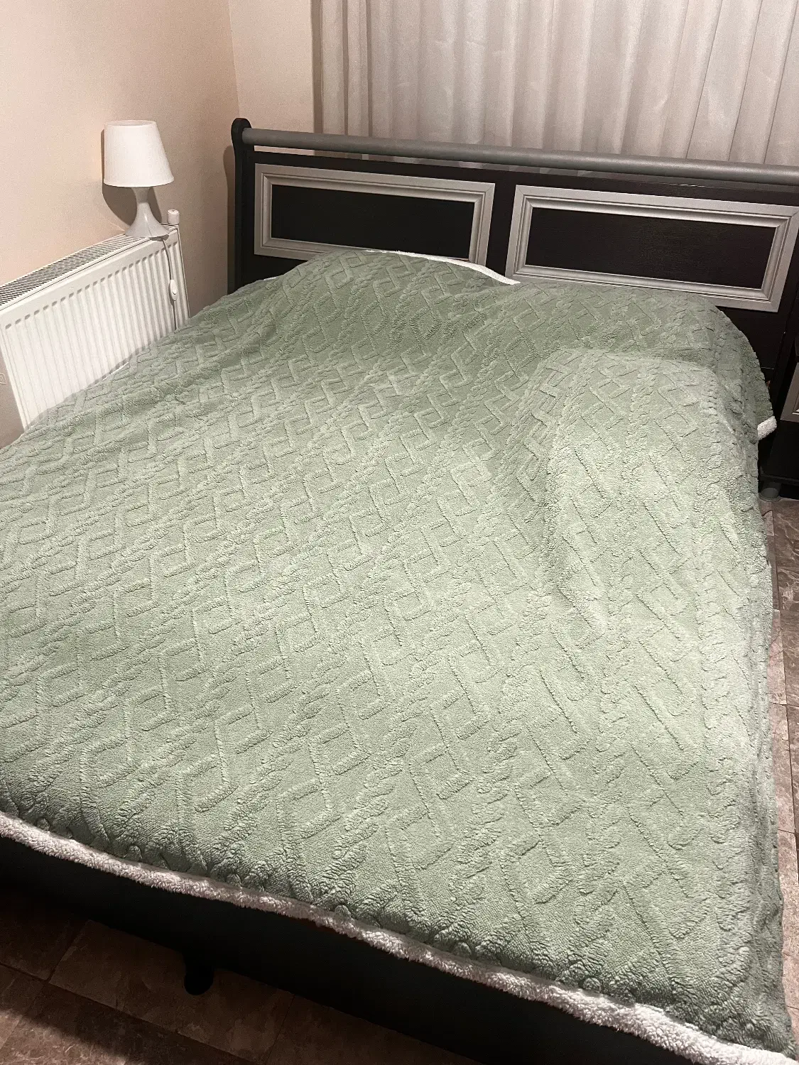 تخت دو نفره و میز توالت و دراور|تخت و سرویس خواب|تهران, توحید|دیوار