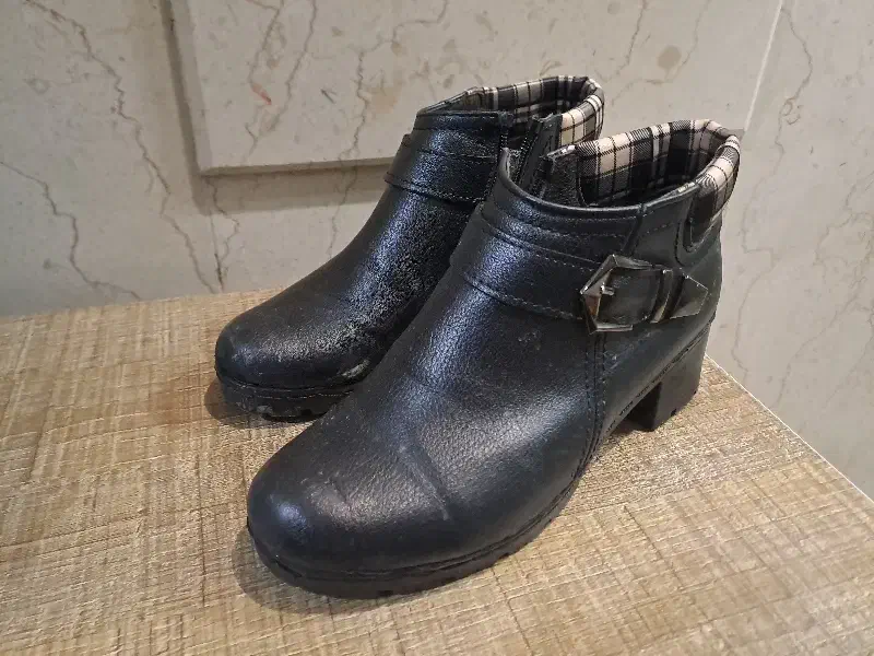 نیم بوت زنانه سایز ۳۷|کیف، کفش، کمربند|شهریار, شهرک وائین|دیوار