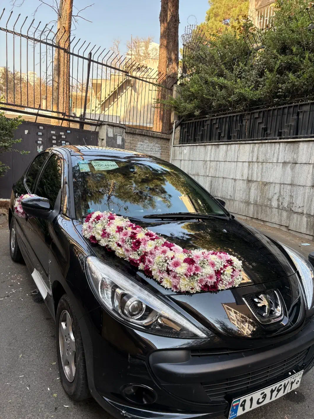 گل آرایی ماشین عروس|خدمات پذیرایی، مراسم|تهران, تهرانپارس جنوبی|دیوار