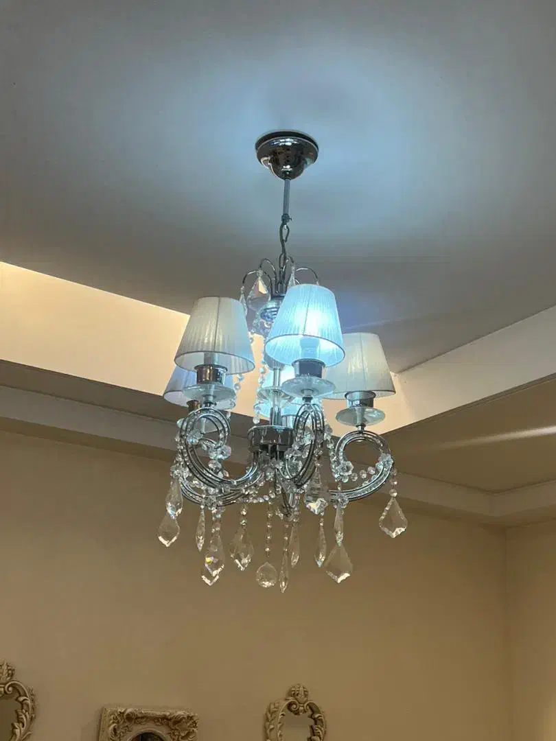 سه عدد لوستر و یک کنار سالنی|لوستر و چراغ آویز|مشهد, سجاد شهر|دیوار