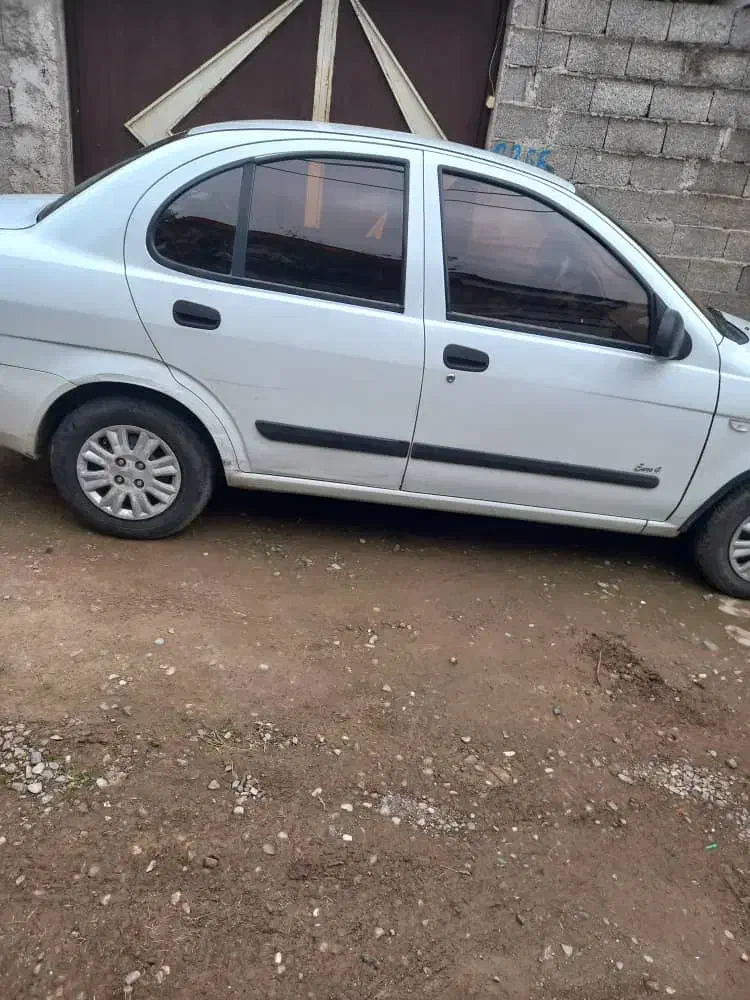 تیبا ۹۳ بیرنگ و کم کار|خودرو سواری و وانت|رشت, یخسازی|دیوار