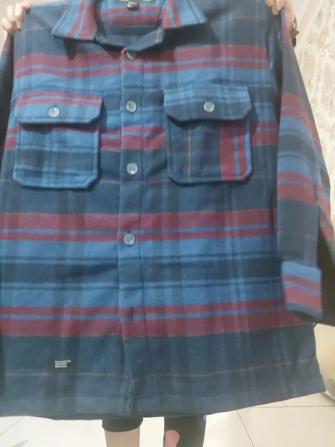 لباس پشمی جنس خارجی|لباس|زاویه, |دیوار