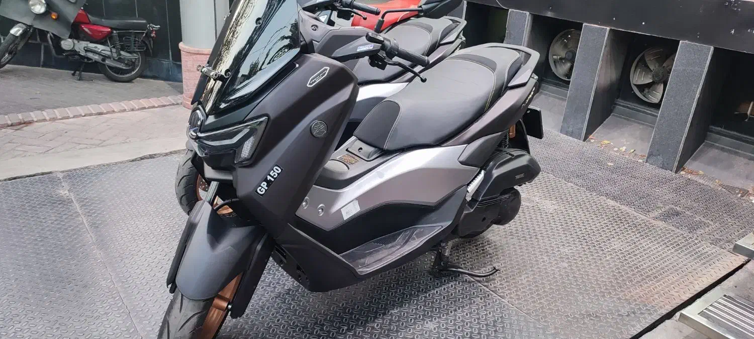 یاماها تکمکس  توربو ABS طرح جدید صفر  (سند سفید)|موتورسیکلت|تهران, بهداشت|دیوار