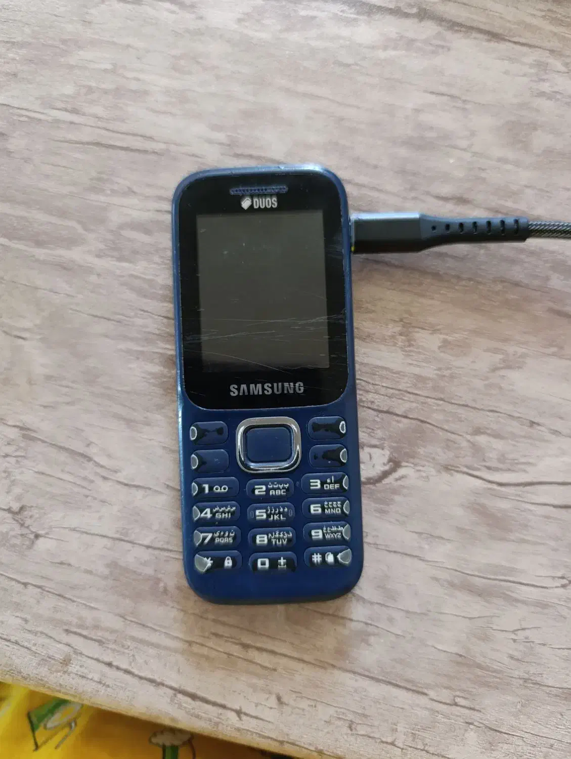 گوشی سامسونگ ساده در حد نو  بدون شارژ|موبایل|کرمانشاه, |دیوار