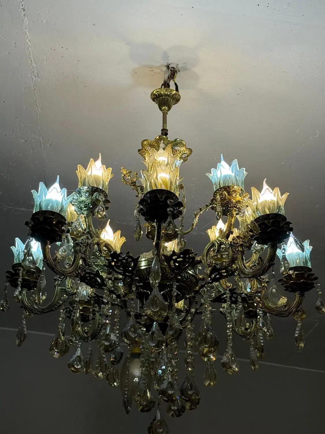 لوستر ۸شاخه و ۶ شاخه برنجی|لوستر و چراغ آویز|بندرعباس, |دیوار