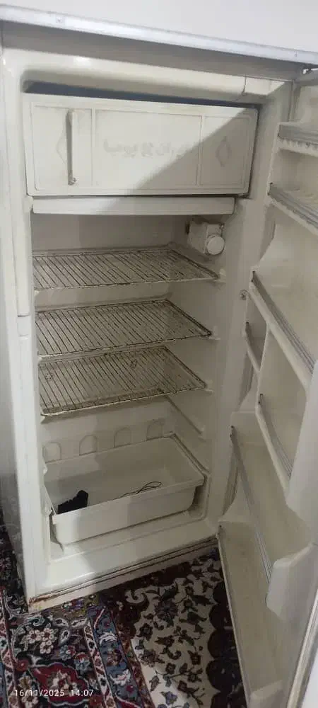 فروش یخچال کوچک قدیمی ایران پویا|یخچال و فریزر|تبریز, |دیوار