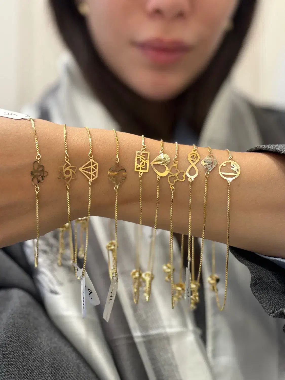 دستبند|جواهرات|شیراز, باغ تخت|دیوار