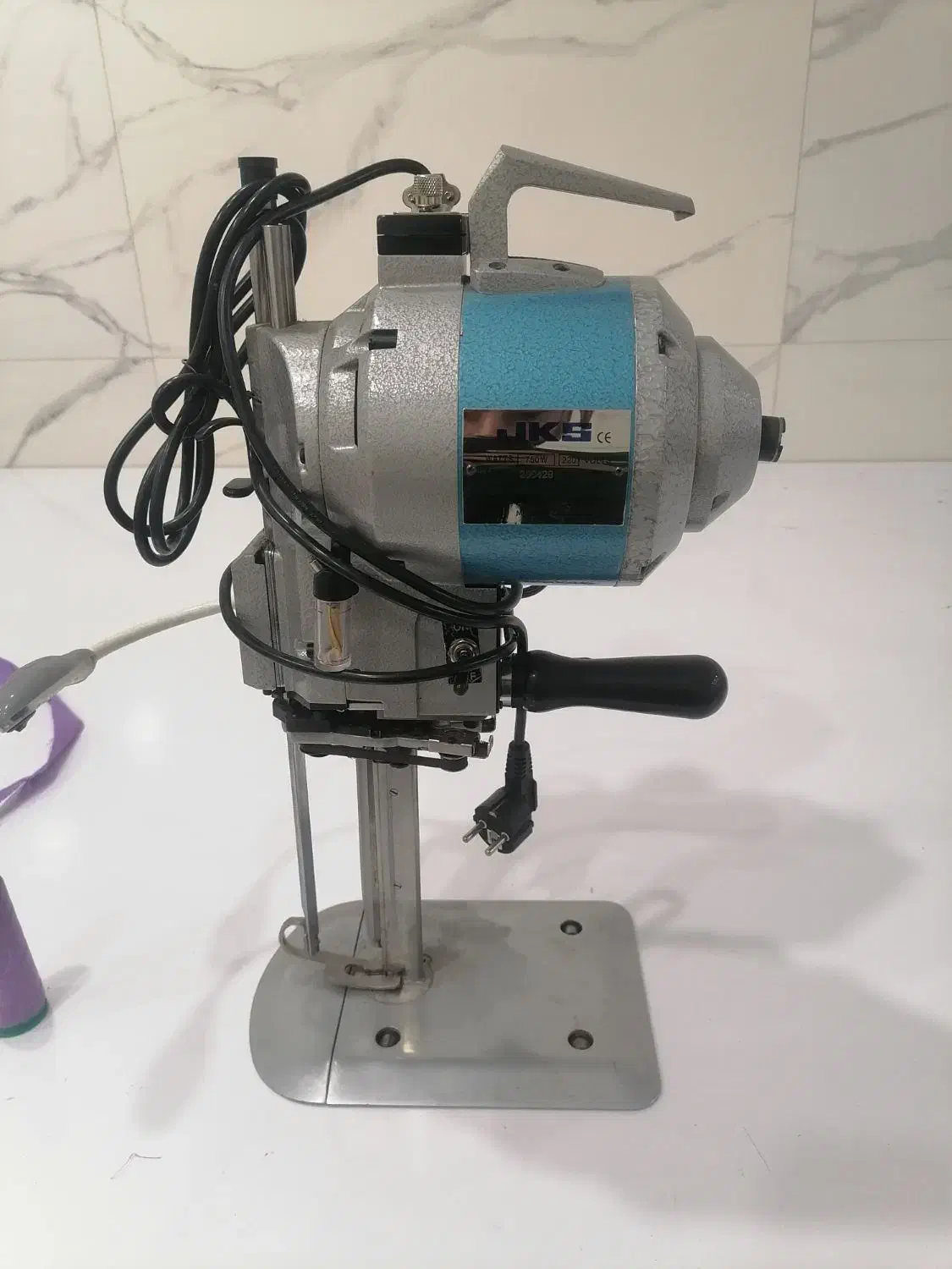 قیچی برش برقی سایز ۱۰|لوازم خیاطی و بافتنی|بوکان, |دیوار