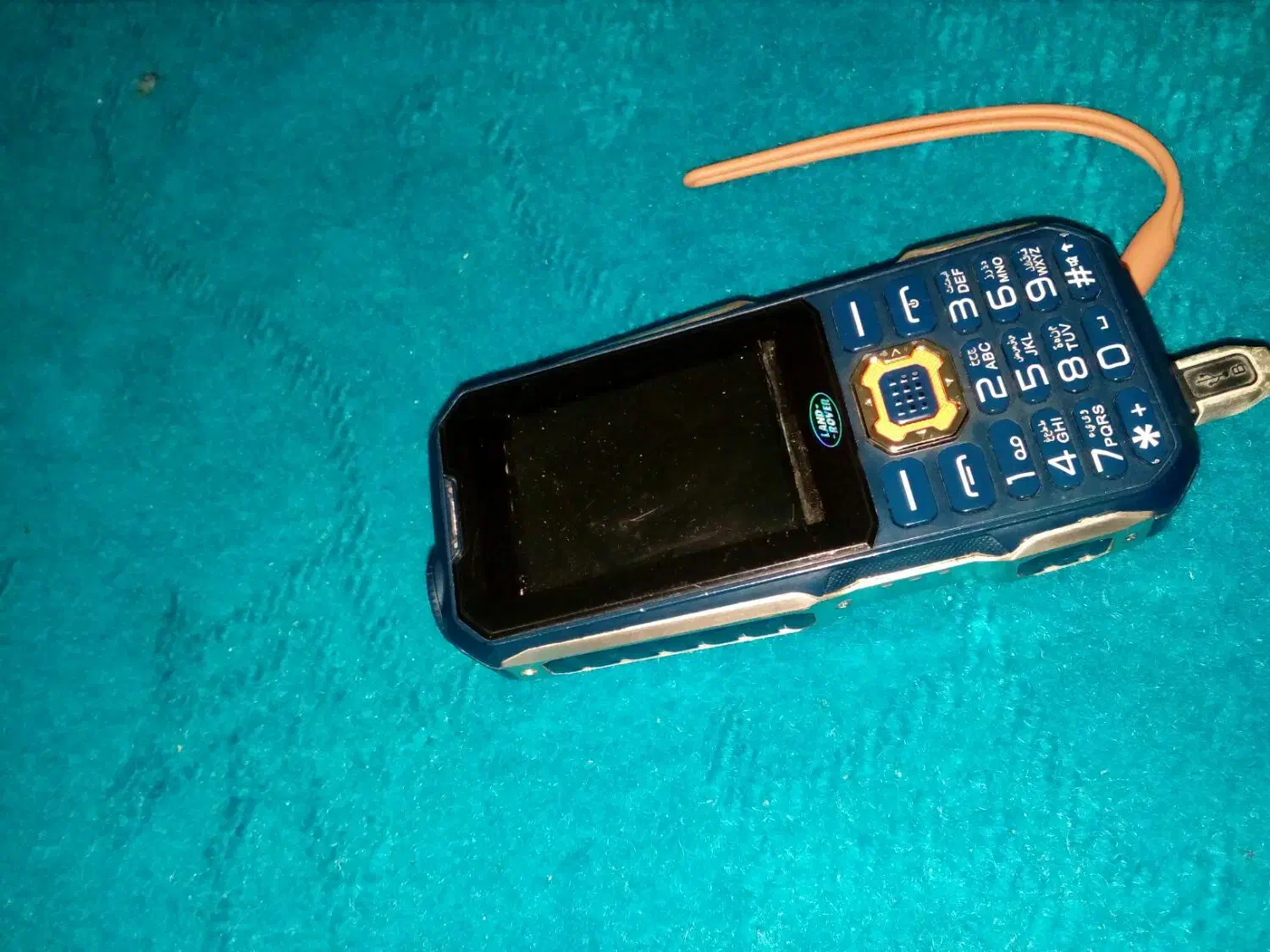 لندرور، گوشی دکمه کیبوردی فوقولاده|موبایل|رشت, جانبازان|دیوار